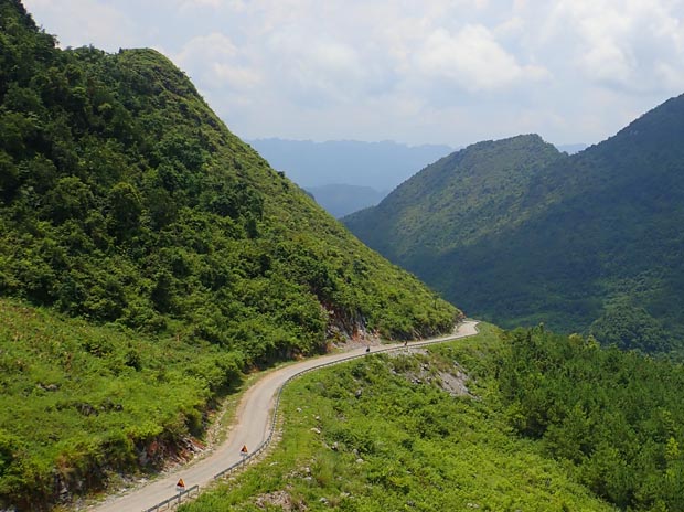 Ba Be 4X4 Tours Vietnam